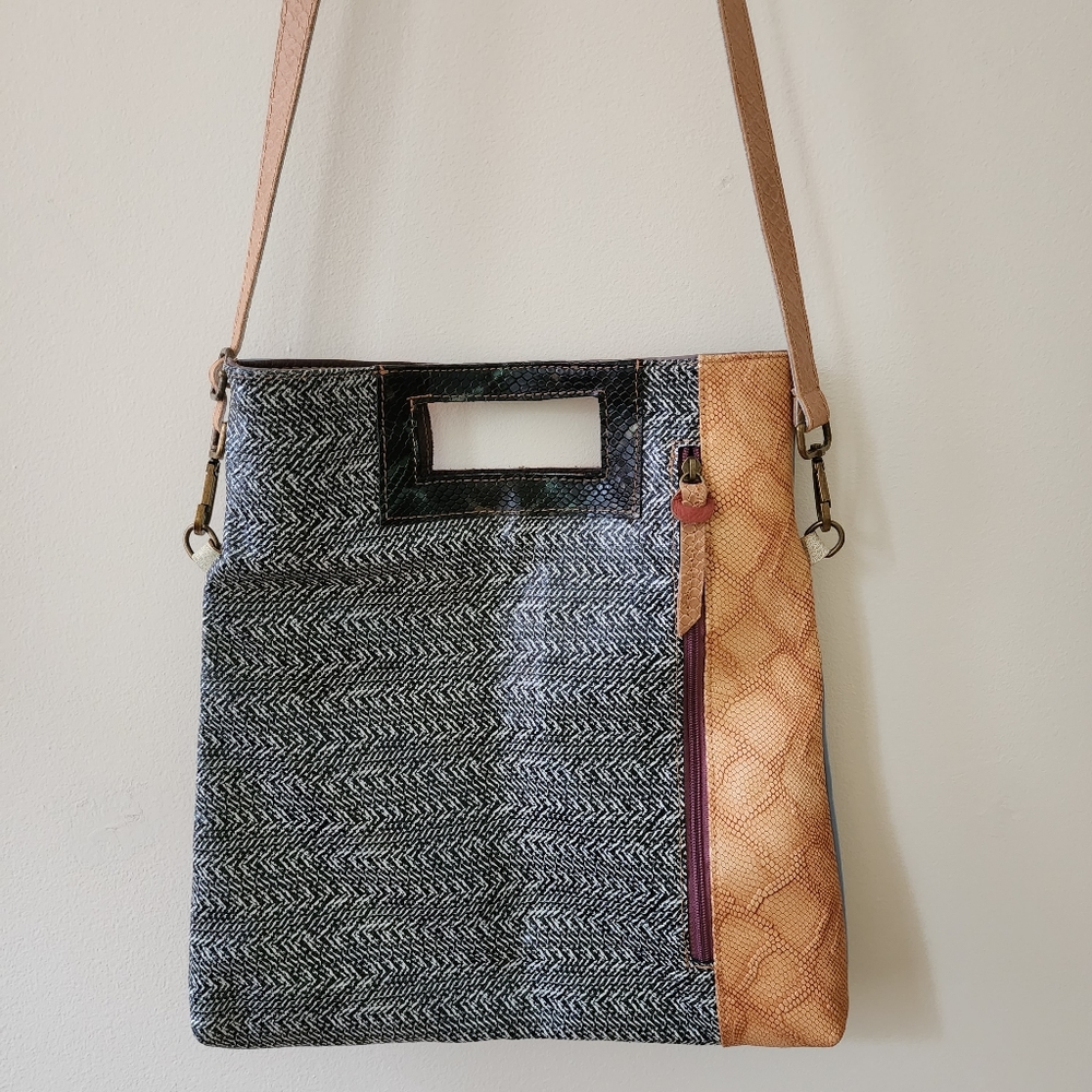 Ebarrito multicolor genuine leather shoulder strap tote handbag